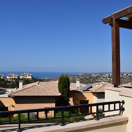 Apartment 2 Stanze Da Letto, Due Bagni, Spazioso Terrazzo Vista Mare Kouklia
