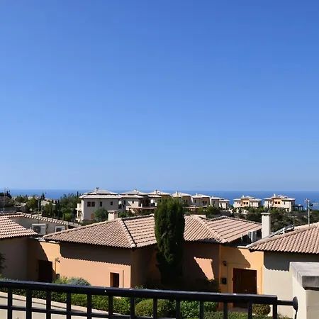 2 Stanze Da Letto, Due Bagni, Spazioso Terrazzo Vista Mare Appartement *