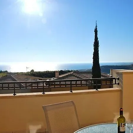 2 Stanze Da Letto, Due Bagni, Spazioso Terrazzo Vista Mare * Kouklia