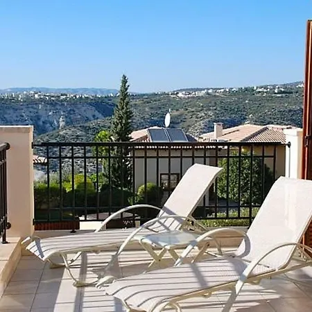2 Stanze Da Letto, Due Bagni, Spazioso Terrazzo Vista Mare Appartement Kouklia